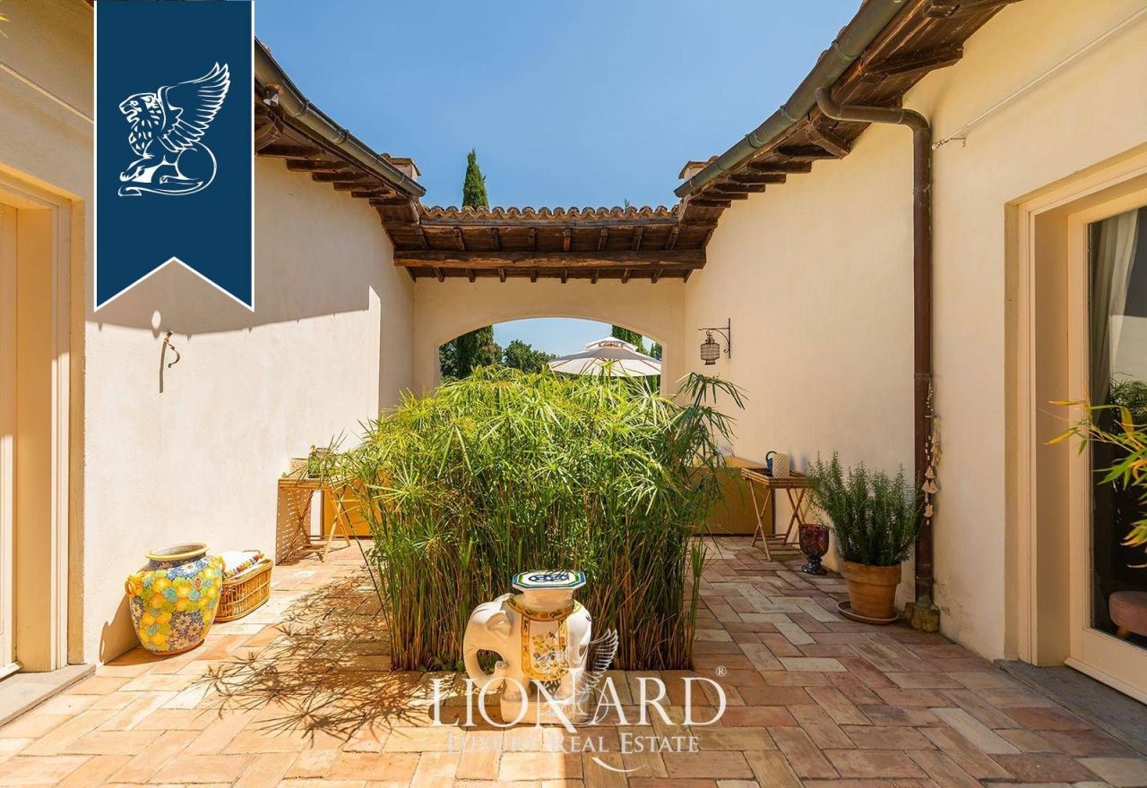 Villa en Roma, Italia, 460 m² - imagen 9