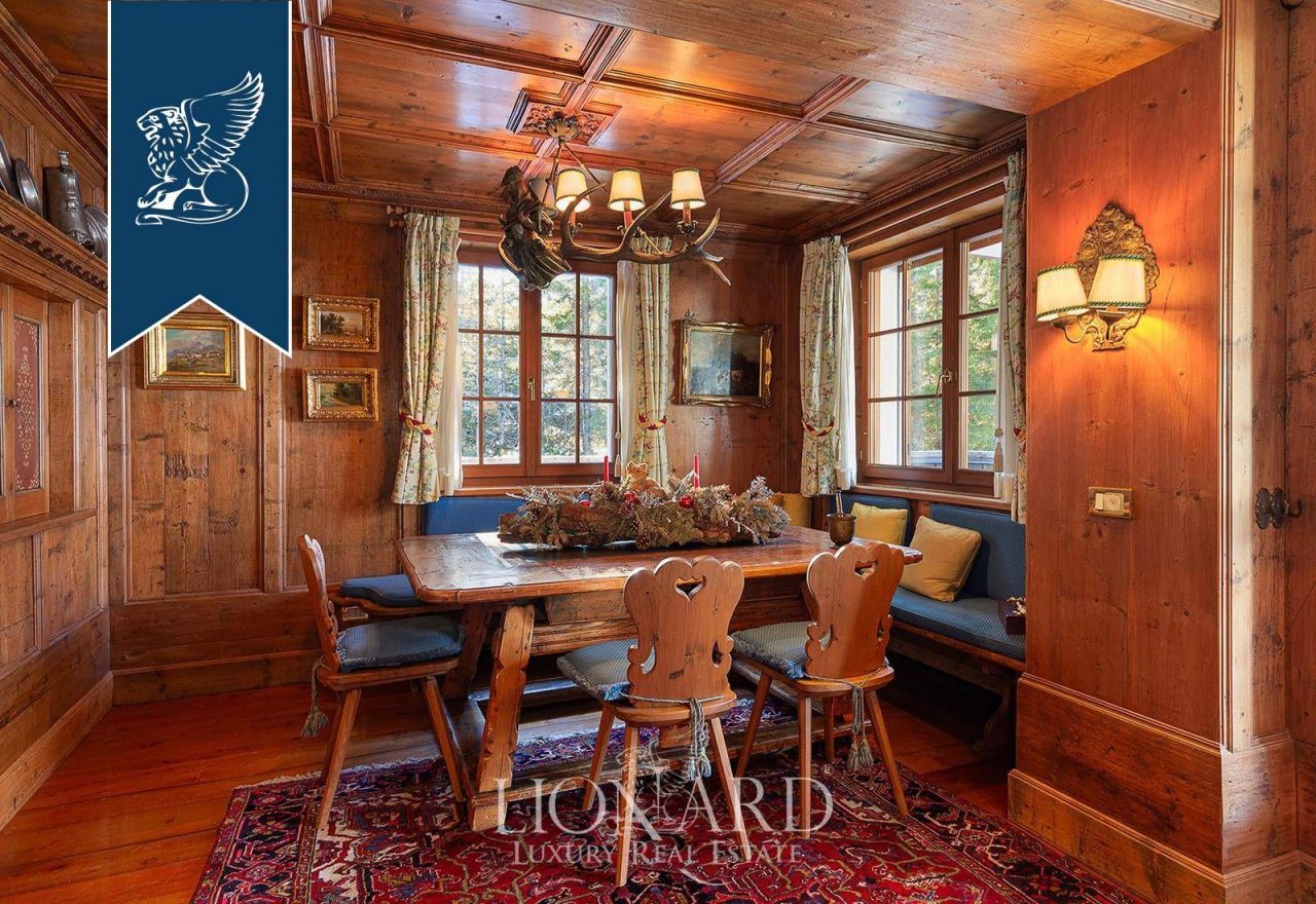 Villa en Cortina d'Ampezzo, Italia, 893 m² - imagen 15