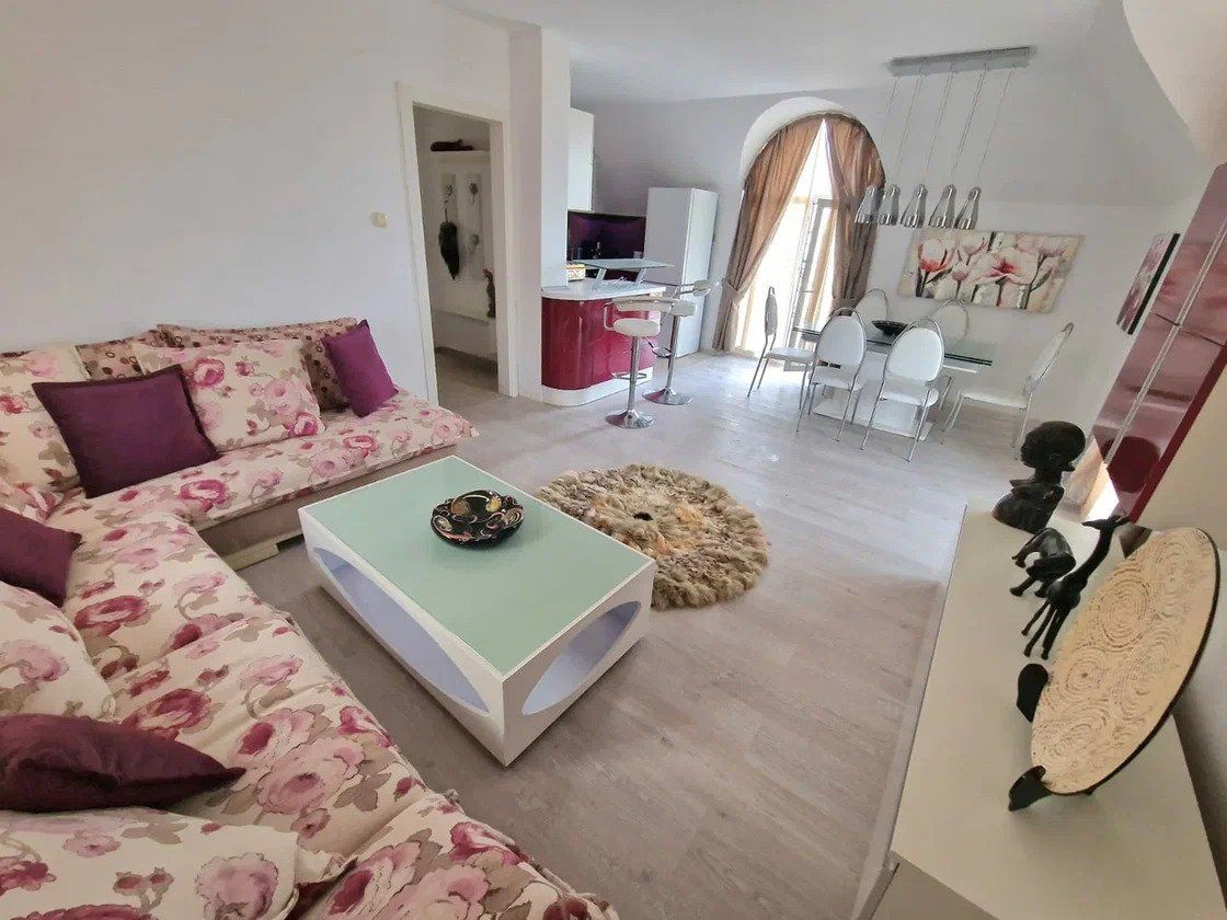 Casa adosada en Nesebar, Bulgaria, 380 m² - imagen 1