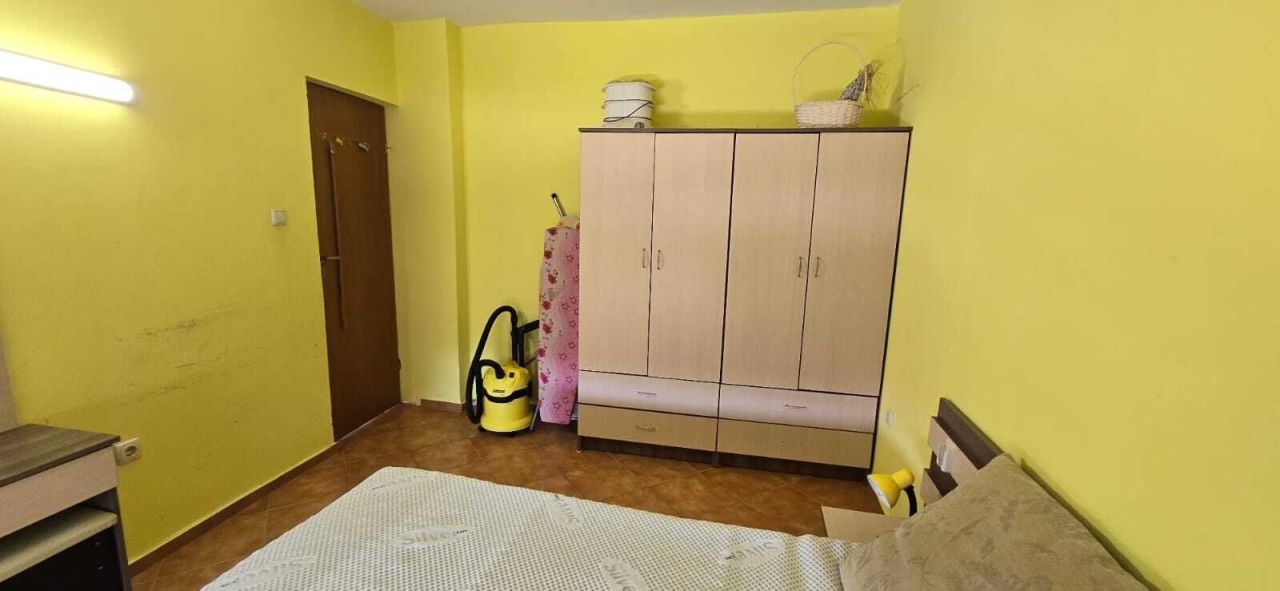Appartement à Slantchev Briag, Bulgarie, 71 m² - image 1