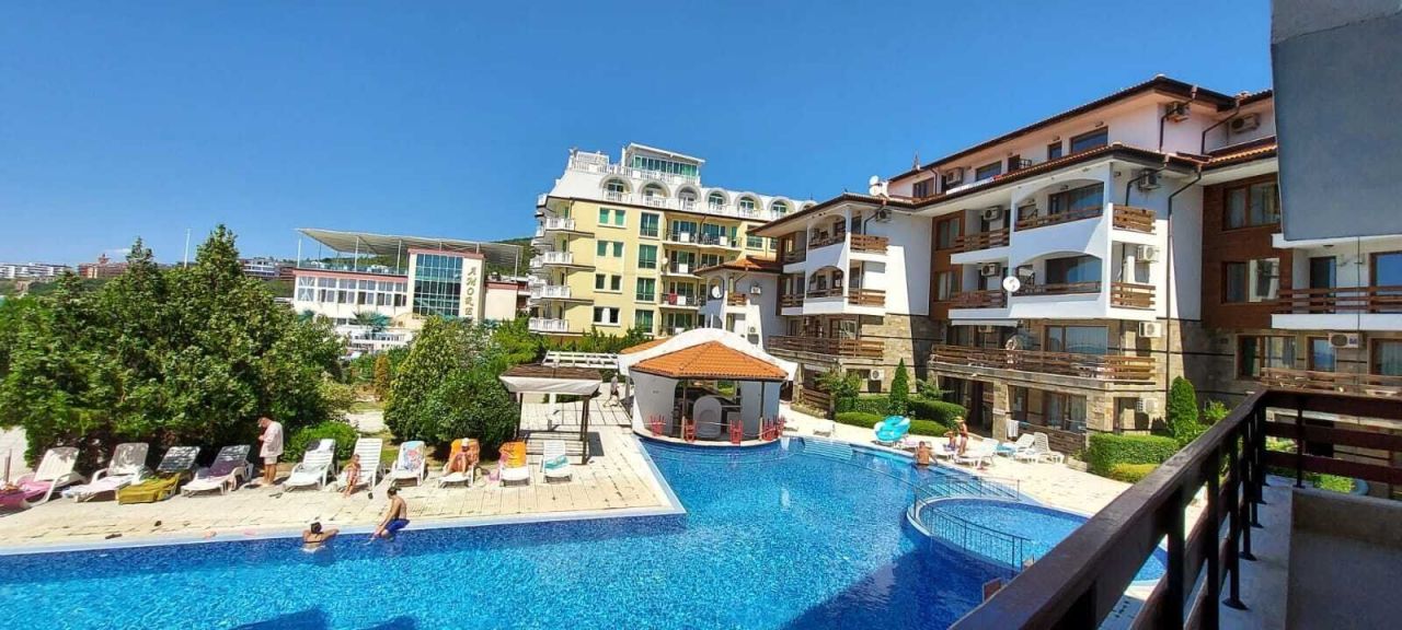 Appartement en Élénite, Bulgarie, 87 m² - image 1