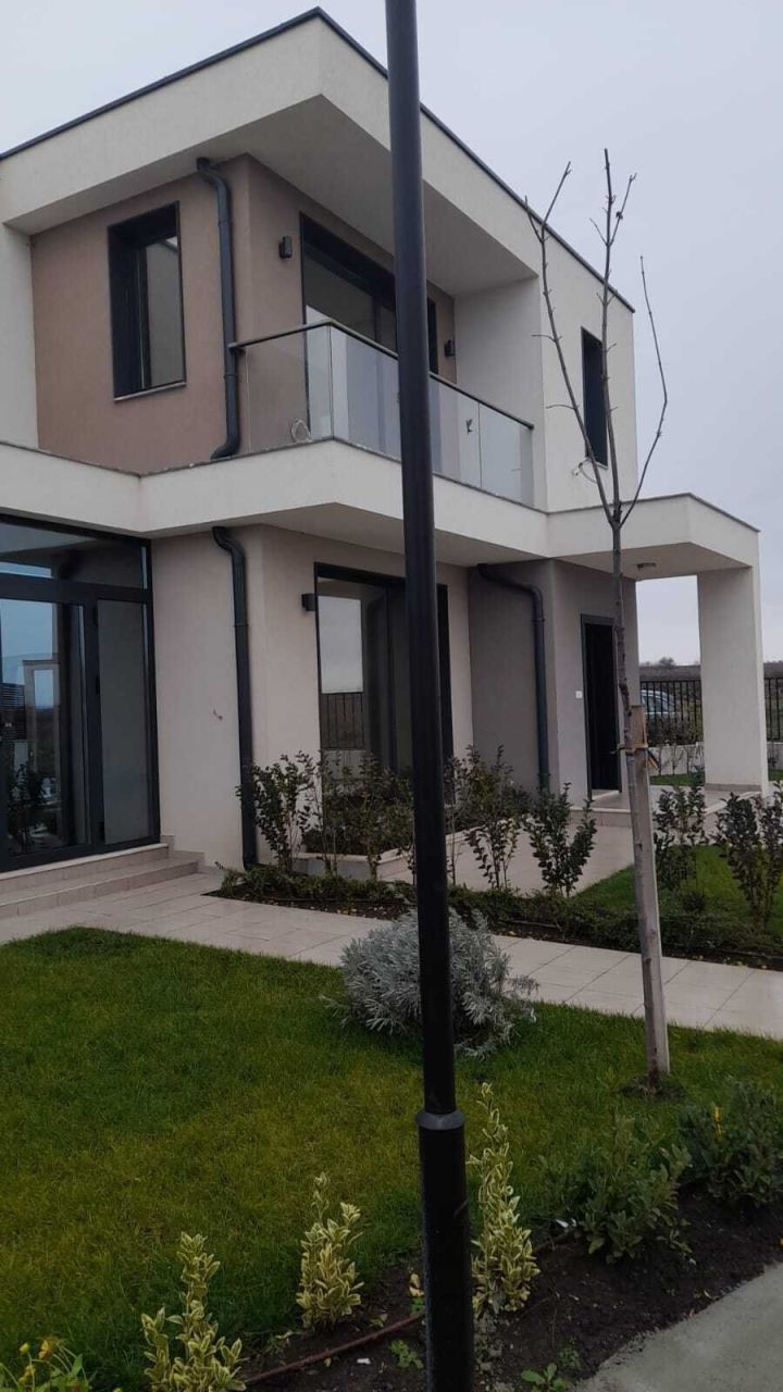 Maison à Pomorie, Bulgarie, 112 m² - image 1
