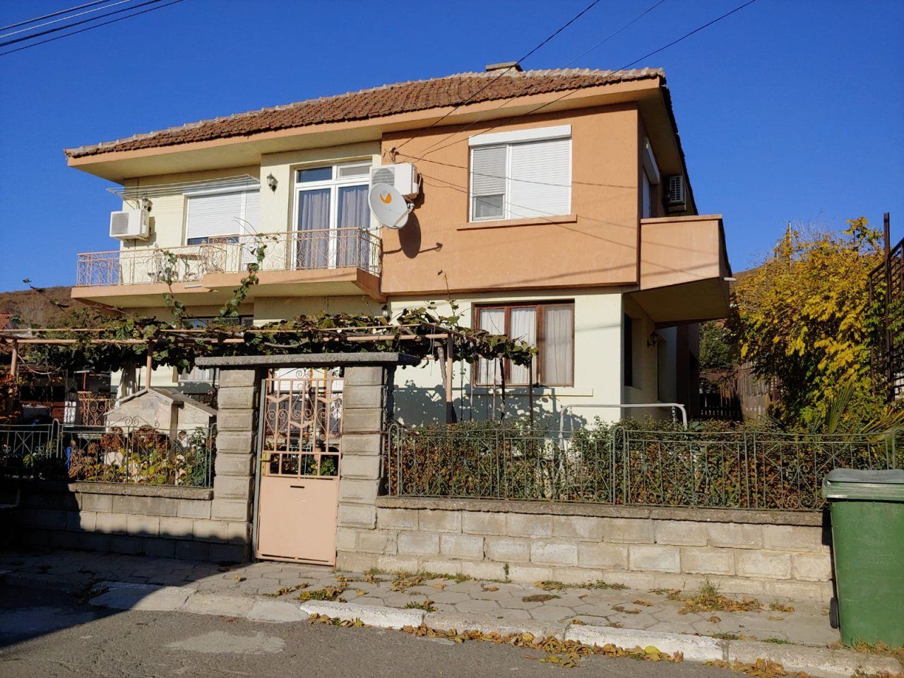 Maison à Kosharitsa, Bulgarie, 350 m² - image 2