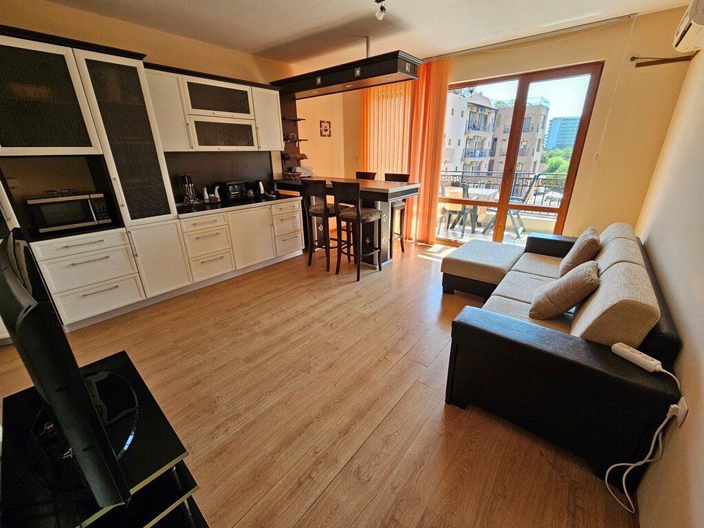 Appartement à Slantchev Briag, Bulgarie, 92 m² - image 2