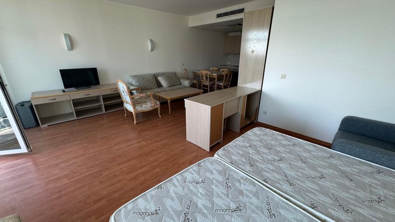 Appartamenti a Spiaggia assolata, Bulgaria, 76 m² - foto 12