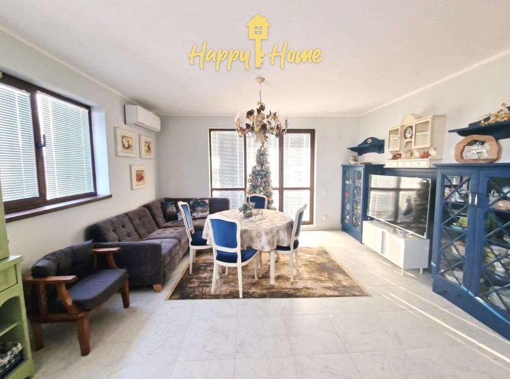 Piso en Nesebar, Bulgaria, 170 m² - imagen 1