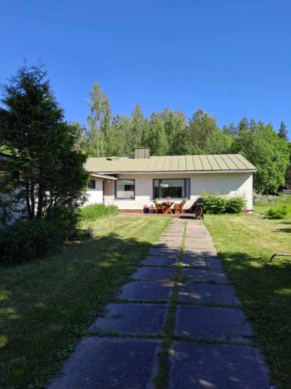 Casa en Ilomantsi, Finlandia, 204 m² - imagen 1
