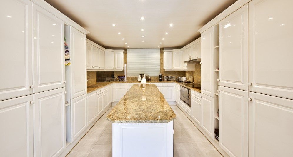 Apartment in Beaulieu-sur-Mer, France, 160 m² - picture 5