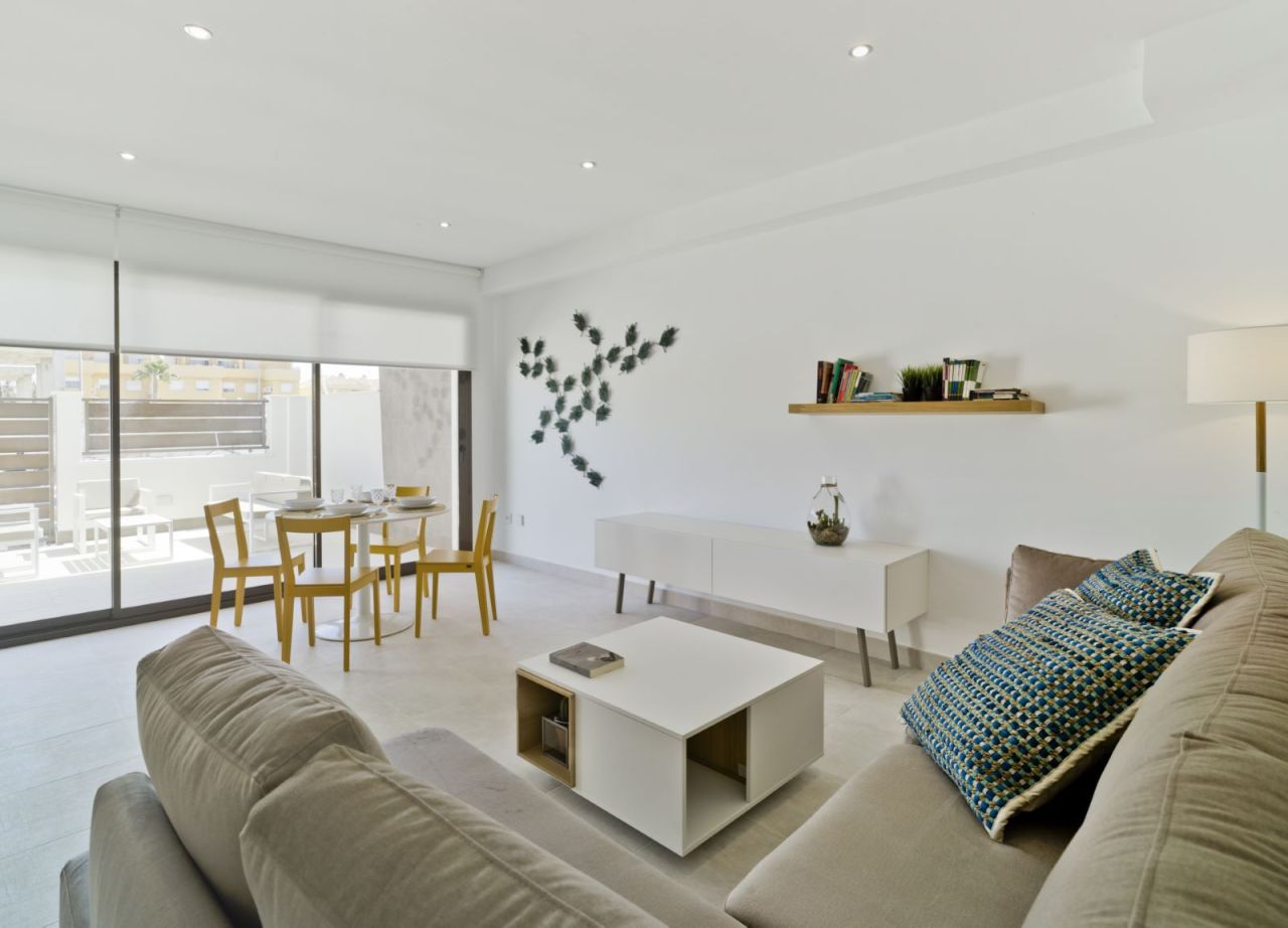 Flat on Costa Blanca, Spain, 75 m² - picture 1