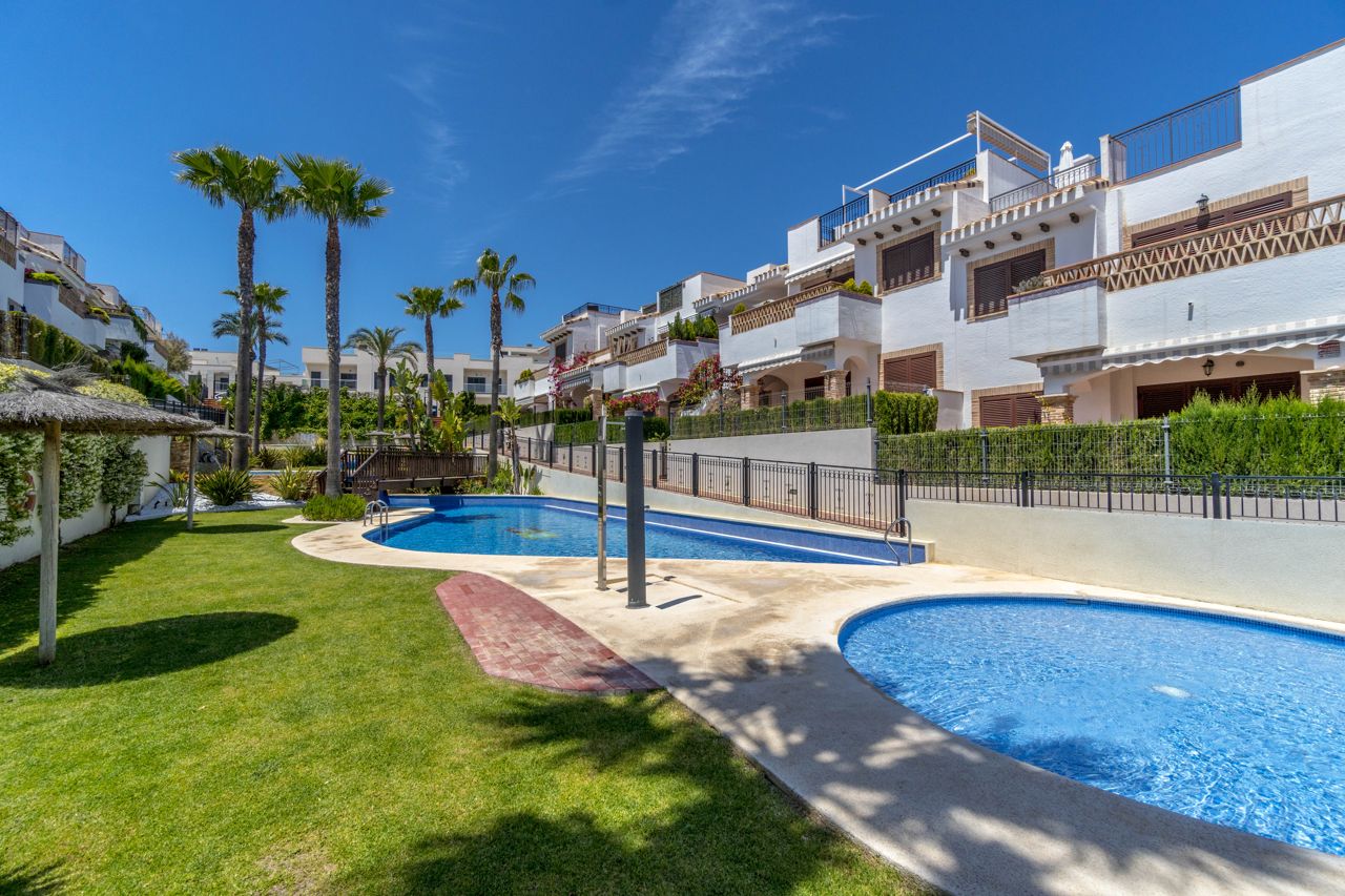 Flat on Costa Blanca, Spain, 73 m² - picture 1