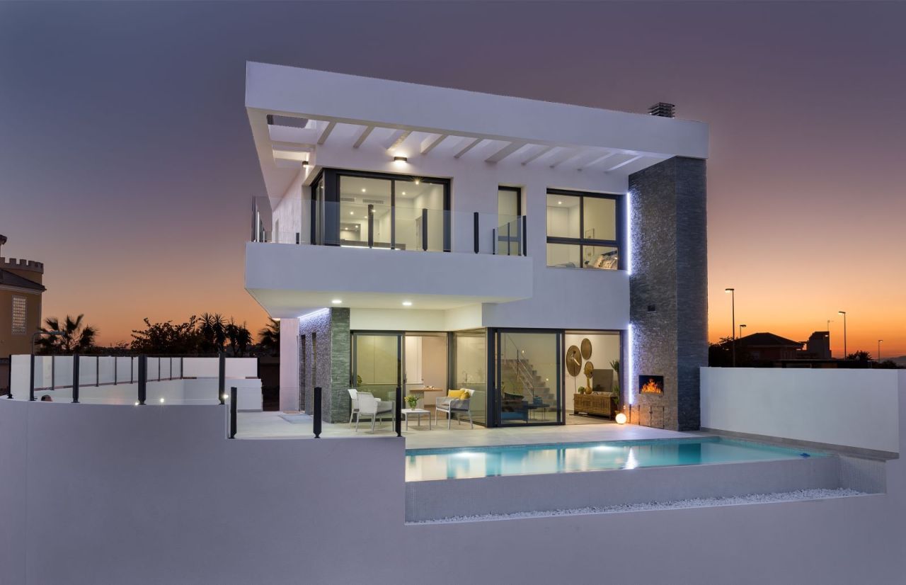 Haus in Costa Blanca, Spanien, 189 m² - Foto 1