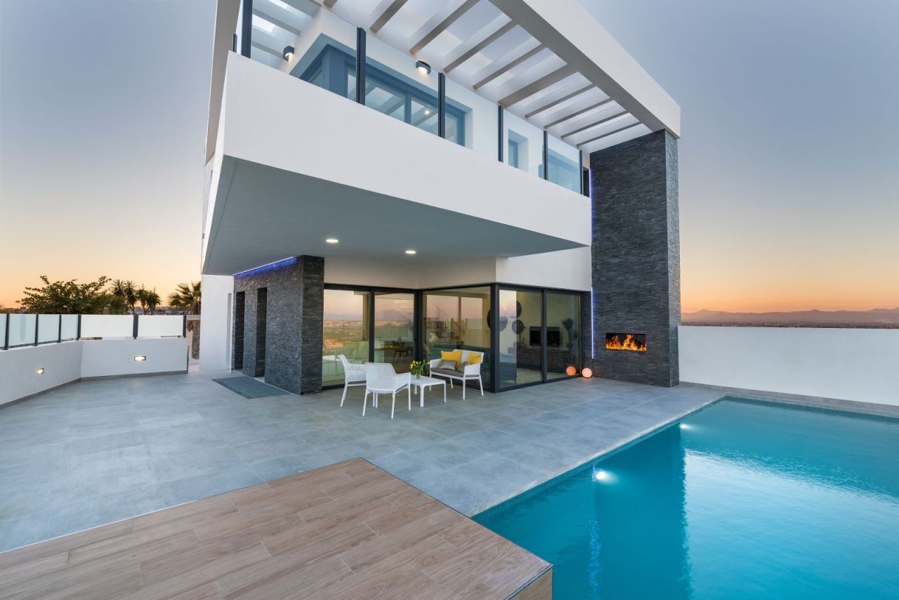 Haus in Costa Blanca, Spanien, 377 m² - Foto 1