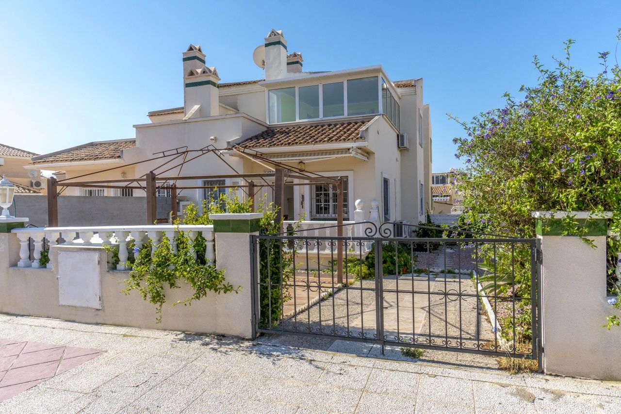 Maison urbaine sur la Costa Blanca, Espagne, 98 m² - image 1