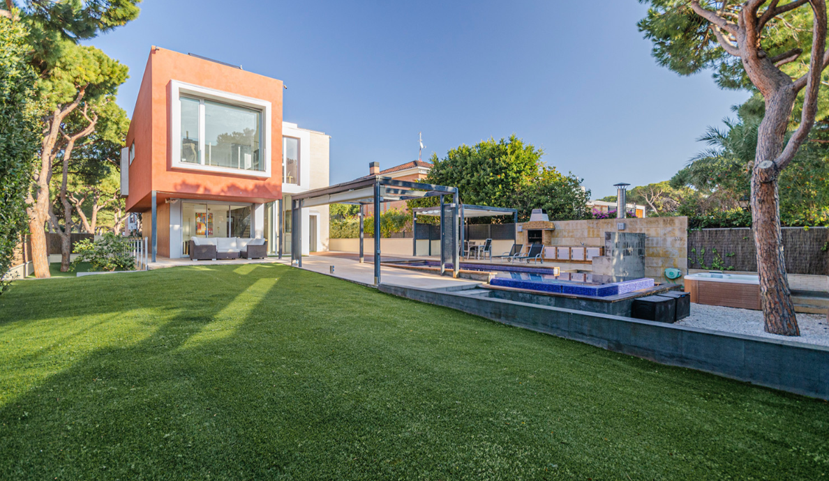 Casa en Costa del Garraf, España, 450 m² - imagen 1