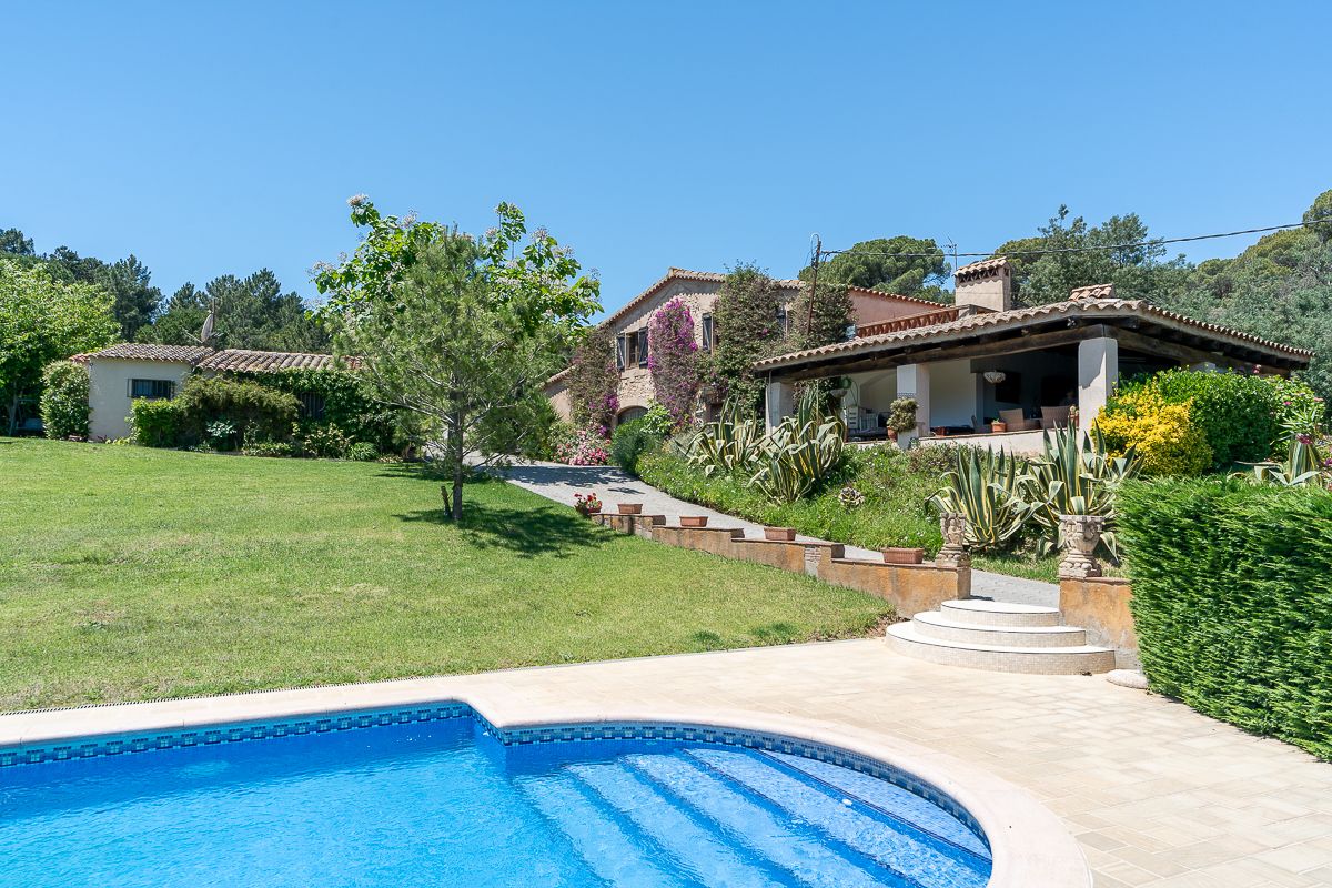 Maison sur la Costa Brava, Espagne, 320 m² - image 1