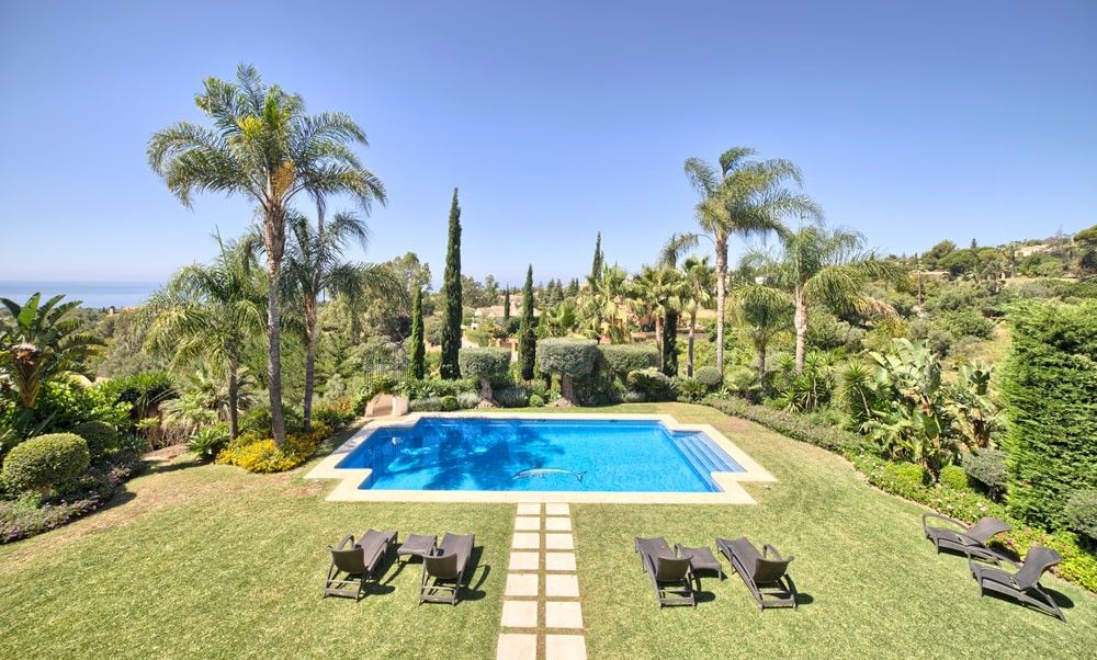 Casa en la Costa del Sol, España, 1 178 m² - imagen 1