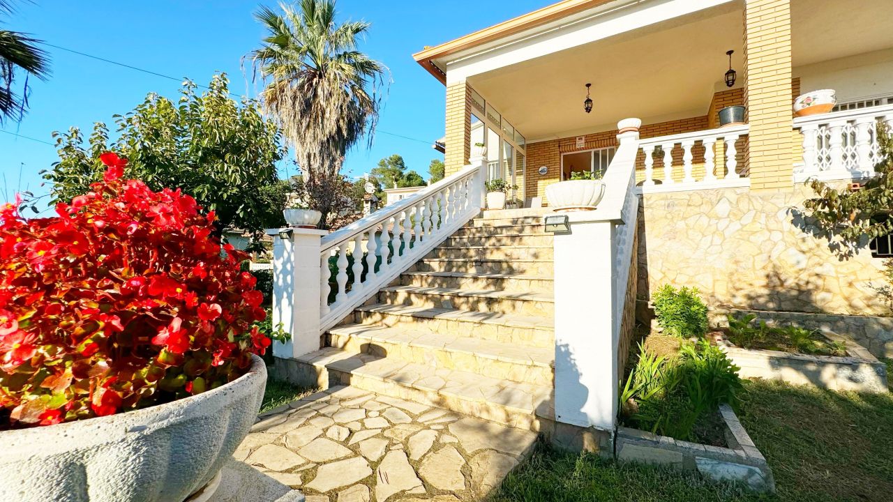 Casa en la Costa Brava, España, 265 m² - imagen 1