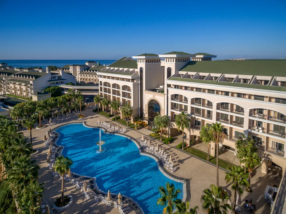 Gewerbeimmobilien in Costa del Maresme, Spanien, 12 343 m² - Foto 1