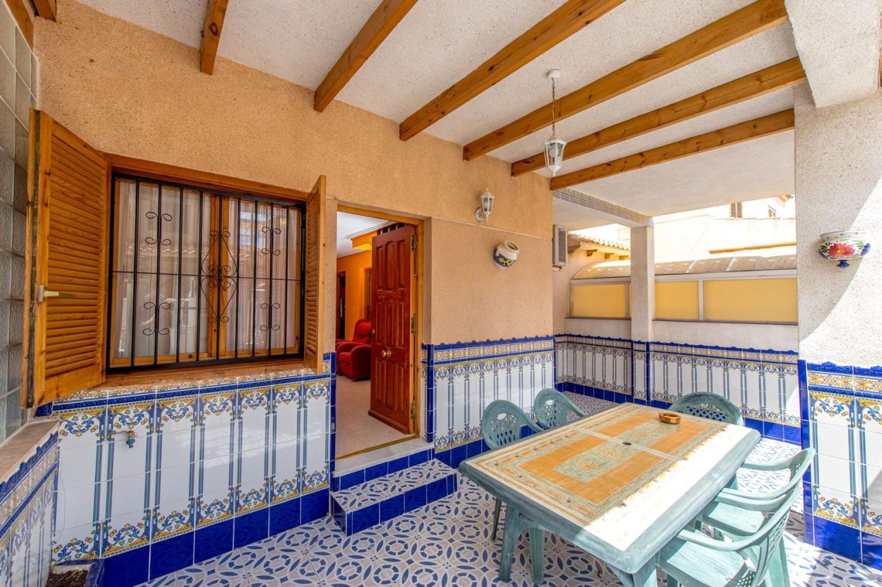 Maison urbaine sur la Costa Blanca, Espagne, 66 m² - image 1