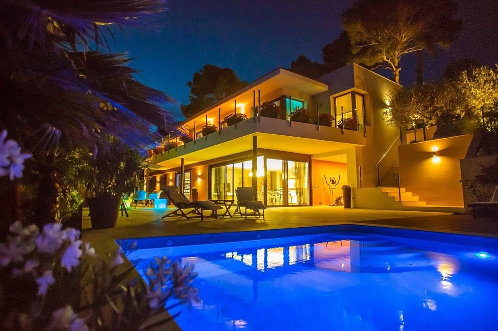 Maison sur la Costa Brava, Espagne, 476 m² - image 1