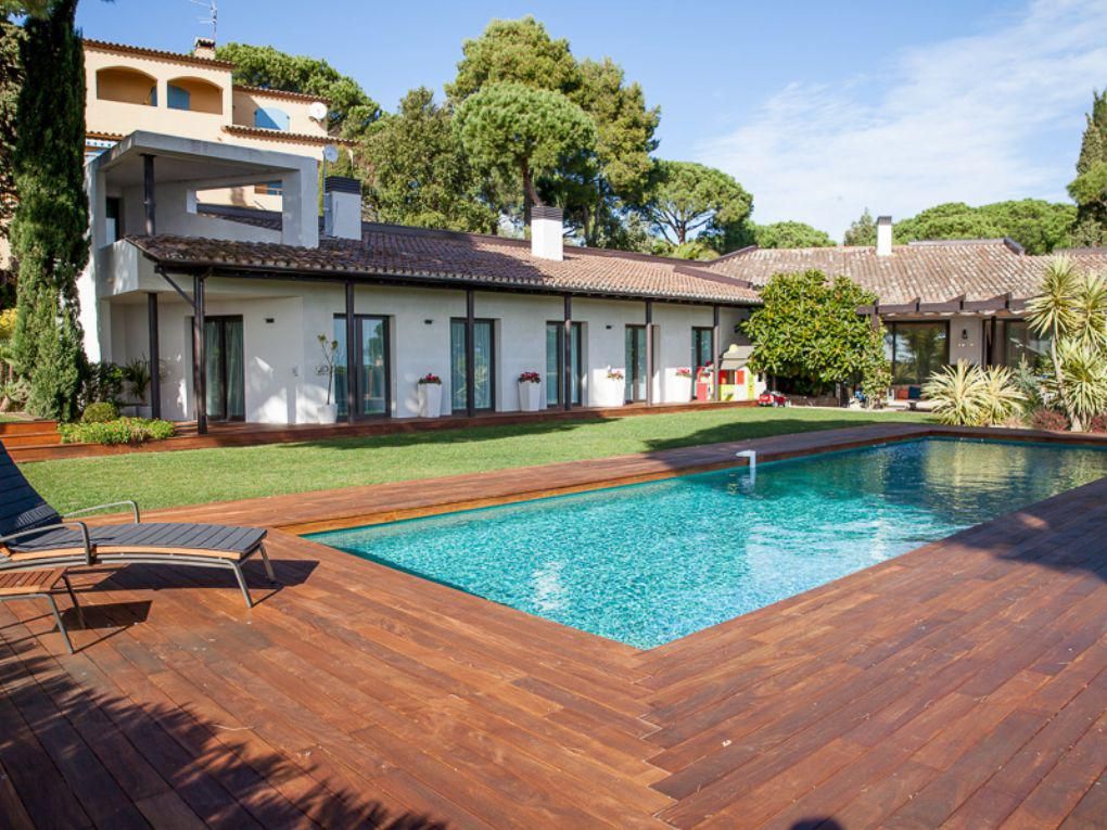 Maison sur la Costa Brava, Espagne, 644 m² - image 1