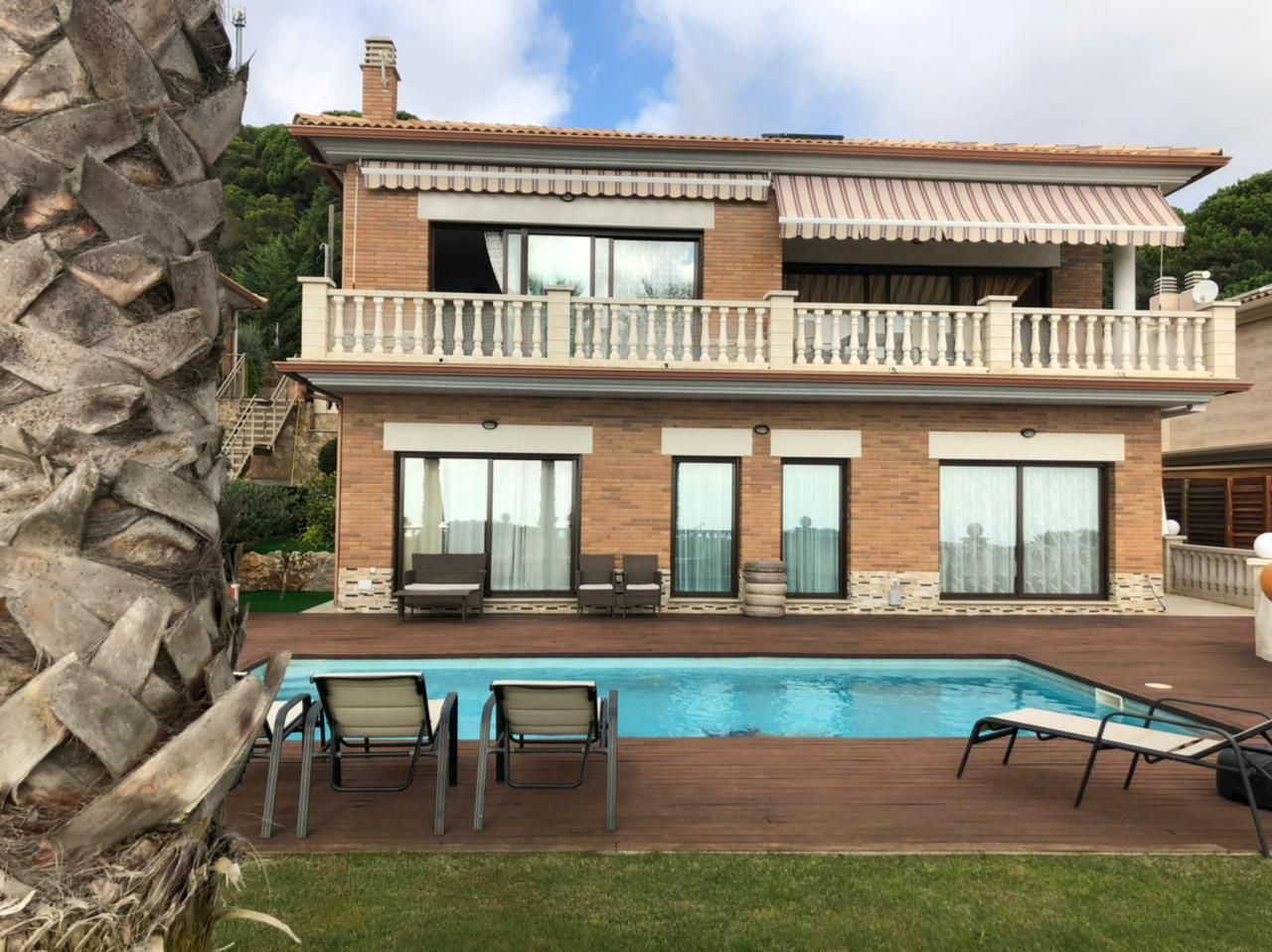 Maison sur la Costa Brava, Espagne, 330 m² - image 1