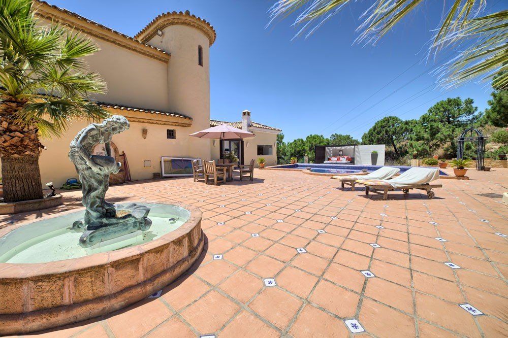 Casa Ispaniya, España, 309 m² - imagen 1