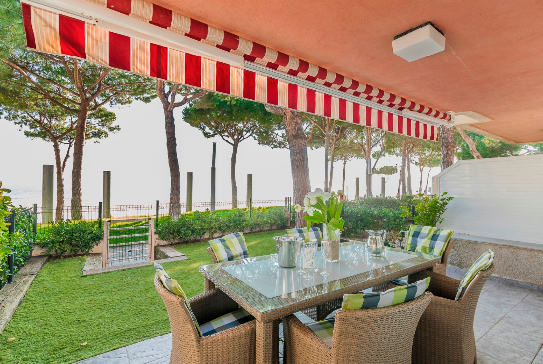 Piso en la Costa Brava, España, 80 m² - imagen 1