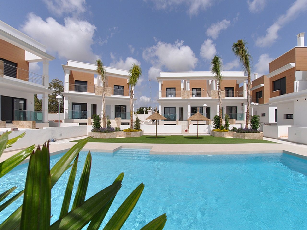 Casa adosada en la Costa Blanca, España, 151 m² - imagen 1