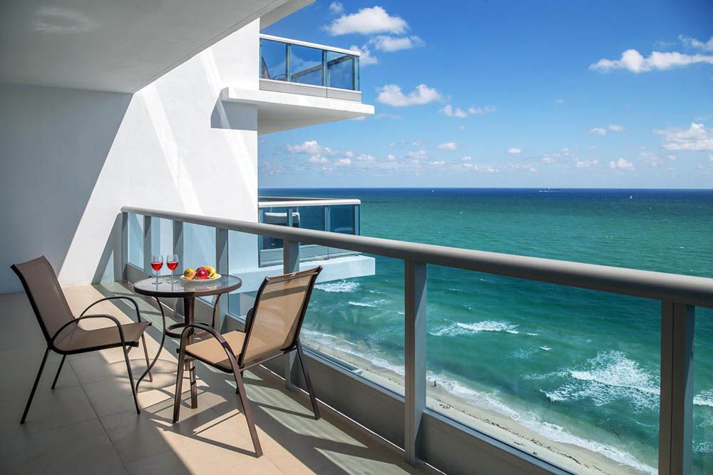 Propiedad comercial en la Costa Brava, España, 1 500 m² - imagen 1