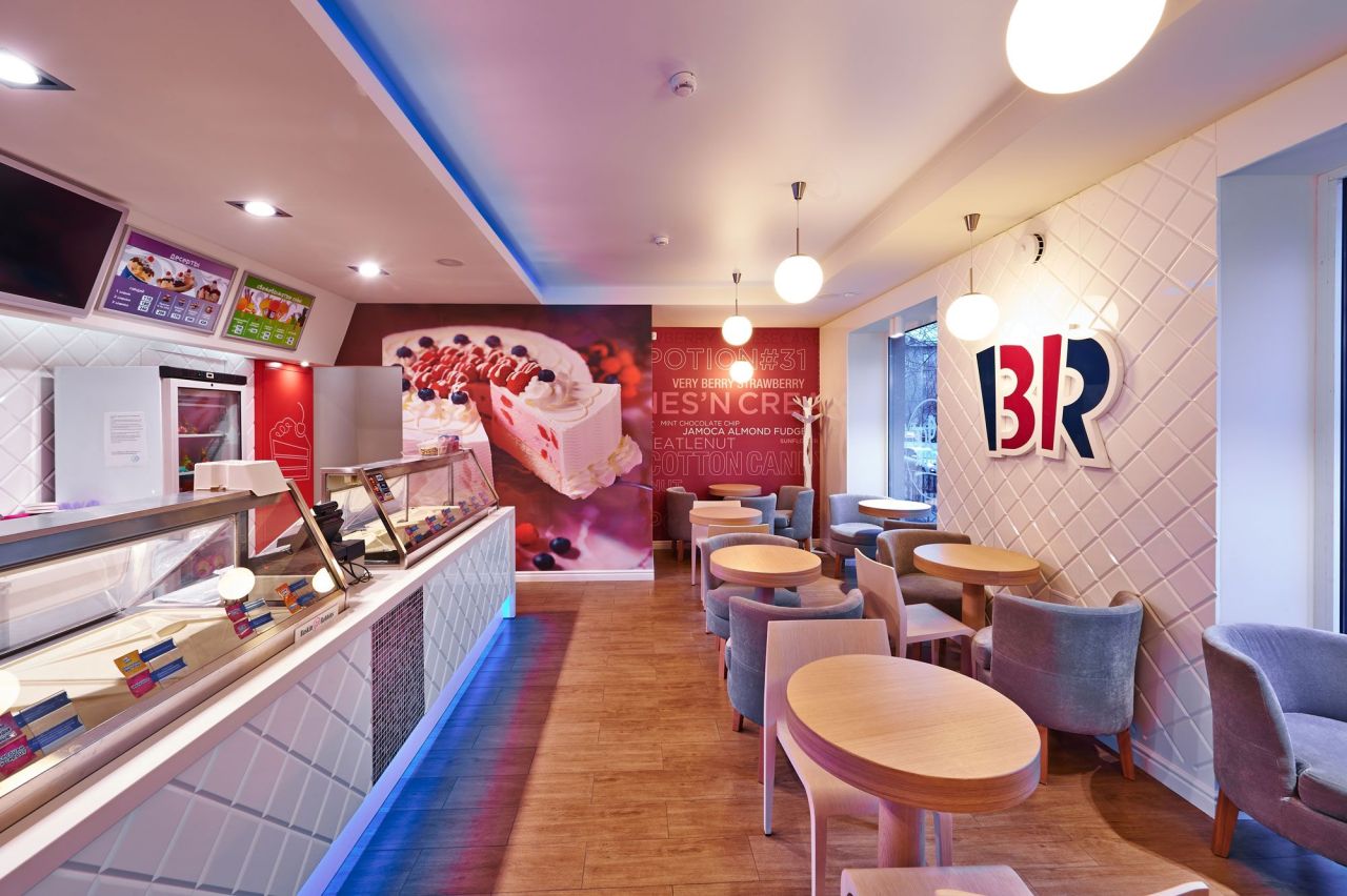 Propiedad comercial en Barcelona, España, 83 m² - imagen 1