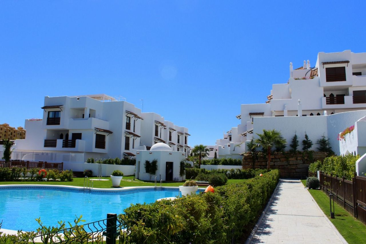 Piso en la Costa del Sol, España, 118 m² - imagen 1
