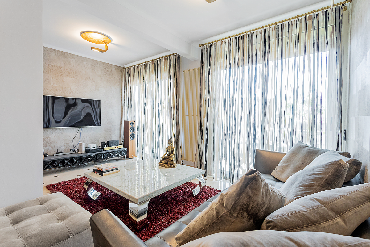 Piso en Barcelona, España, 193 m² - imagen 1
