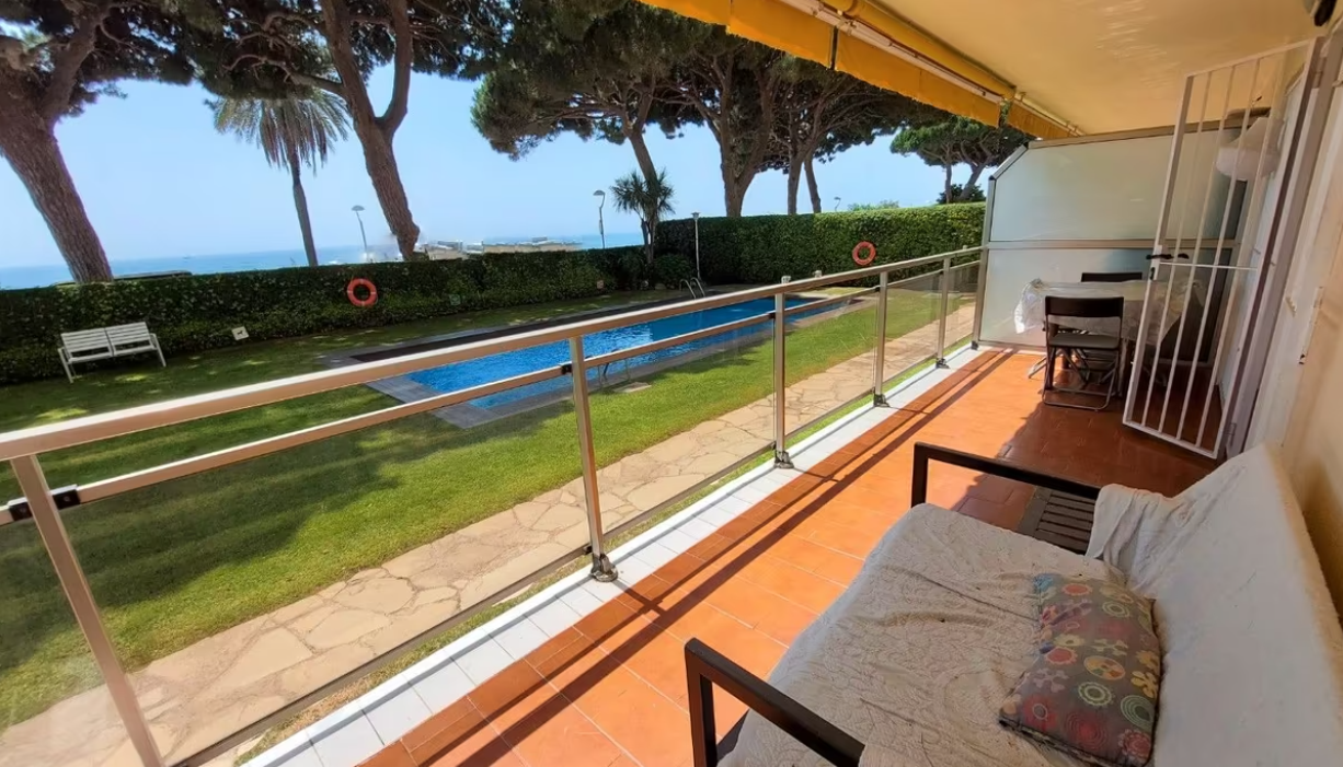 Wohnung in Costa del Maresme, Spanien, 88 m² - Foto 1