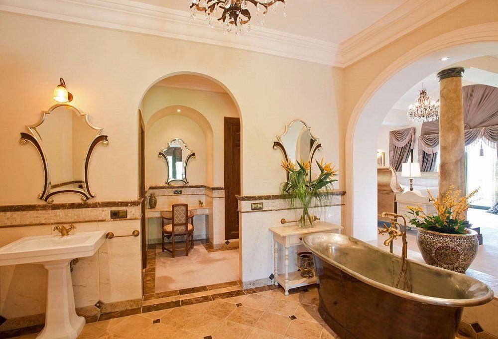 House on Costa del Sol, Spain, 1 156 m² - picture 2