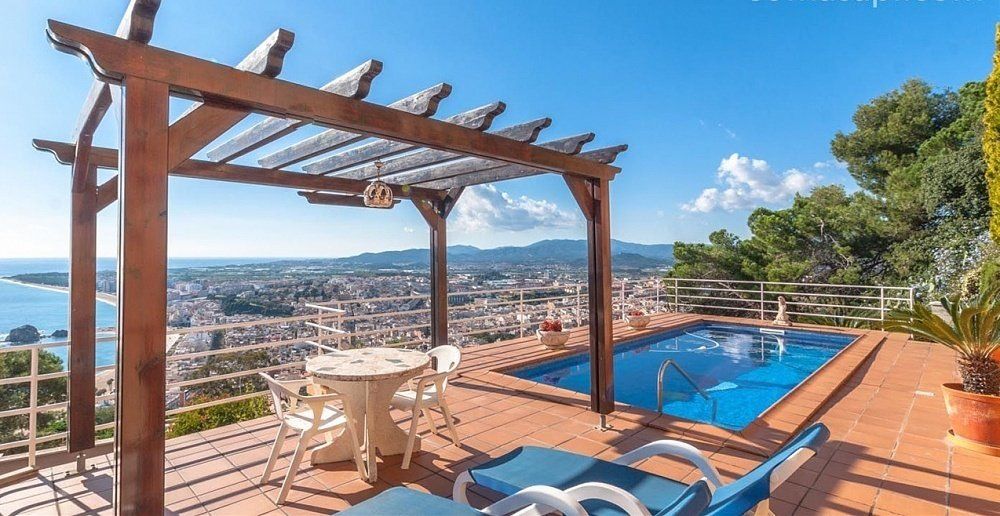 Casa en la Costa Brava, España, 150 m² - imagen 2