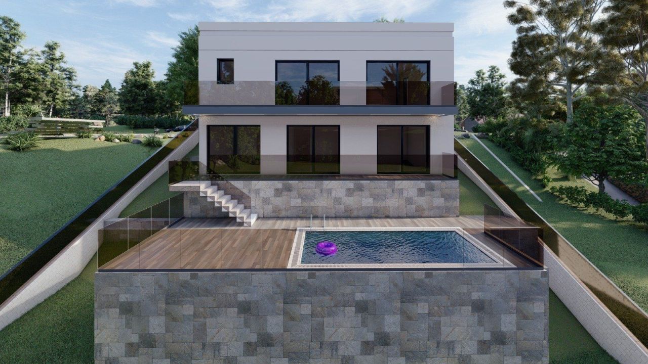 Land on Costa Brava, Spain - picture 2