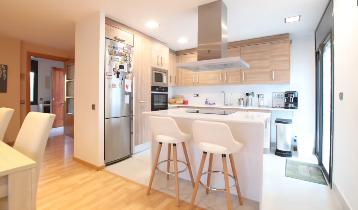 House in Costa del Garraf, Spain, 267 m² - picture 2