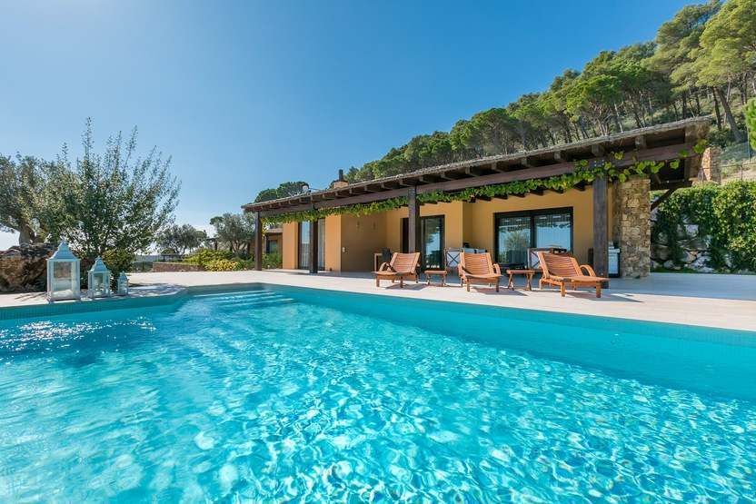 Maison sur la Costa Brava, Espagne, 585 m² - image 3