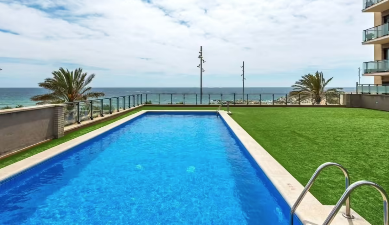 Piso en Badalona, España, 120 m² - imagen 3