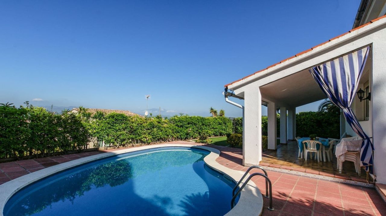 Haus in Costa Brava, Spanien, 356 m² - Foto 3