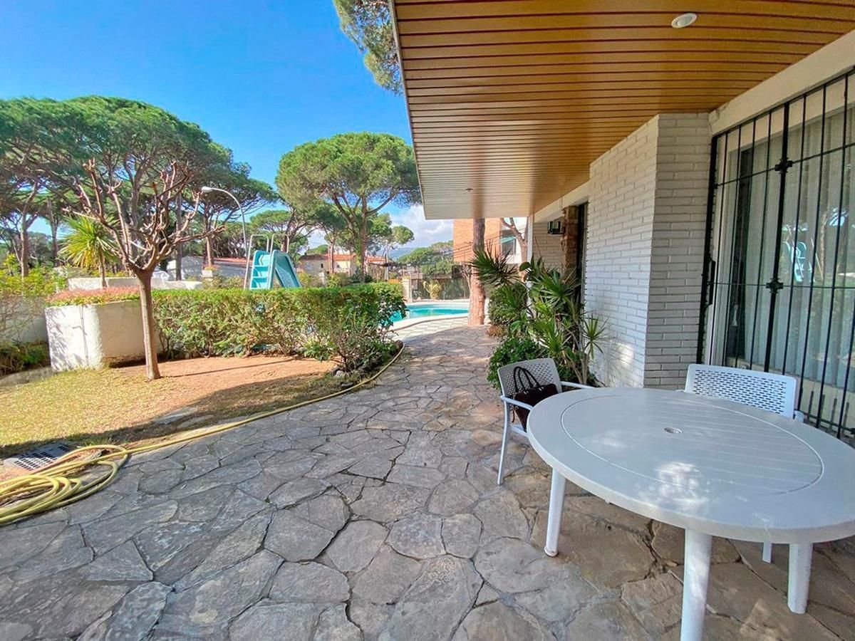 House in Costa del Garraf, Spain, 248 m² - picture 3