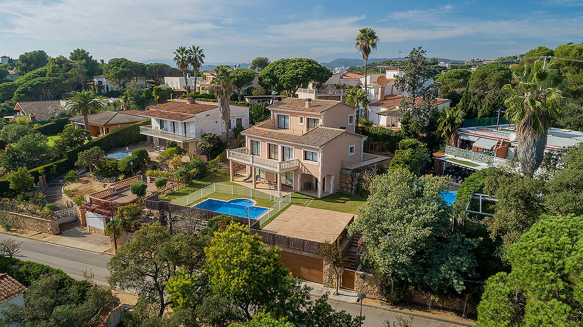 Maison sur la Costa Brava, Espagne, 440 m² - image 3