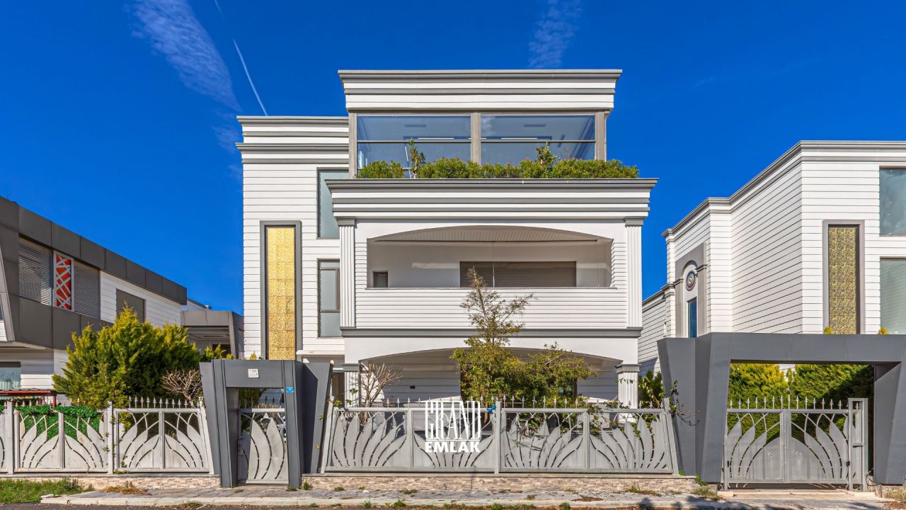 Villa a Antalya, Turchia, 900 m² - foto 3