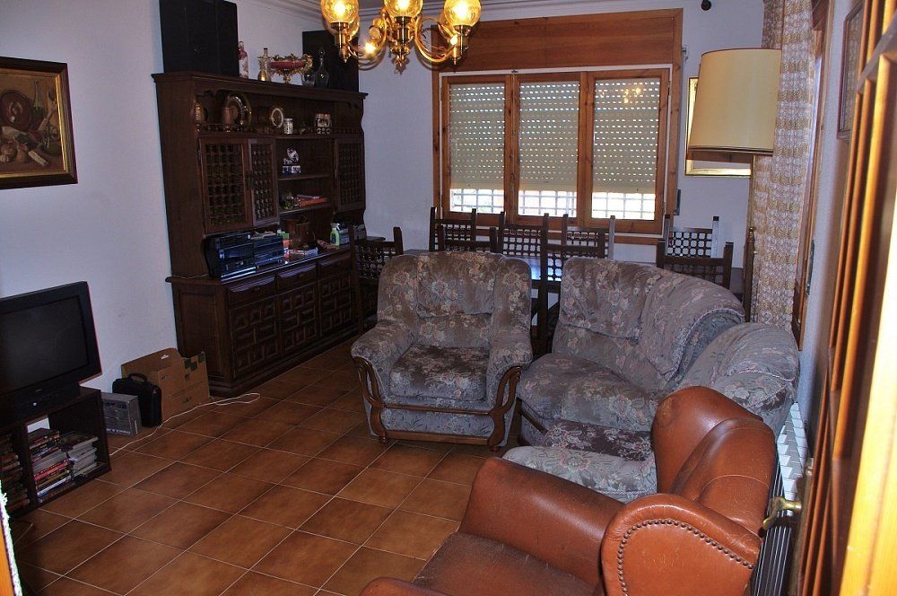 Haus in Costa Brava, Spanien, 370 m² - Foto 1