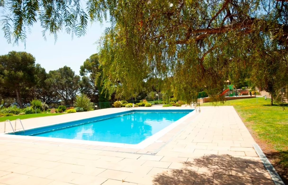 Casa adosada en la Costa Brava, España, 230 m² - imagen 3