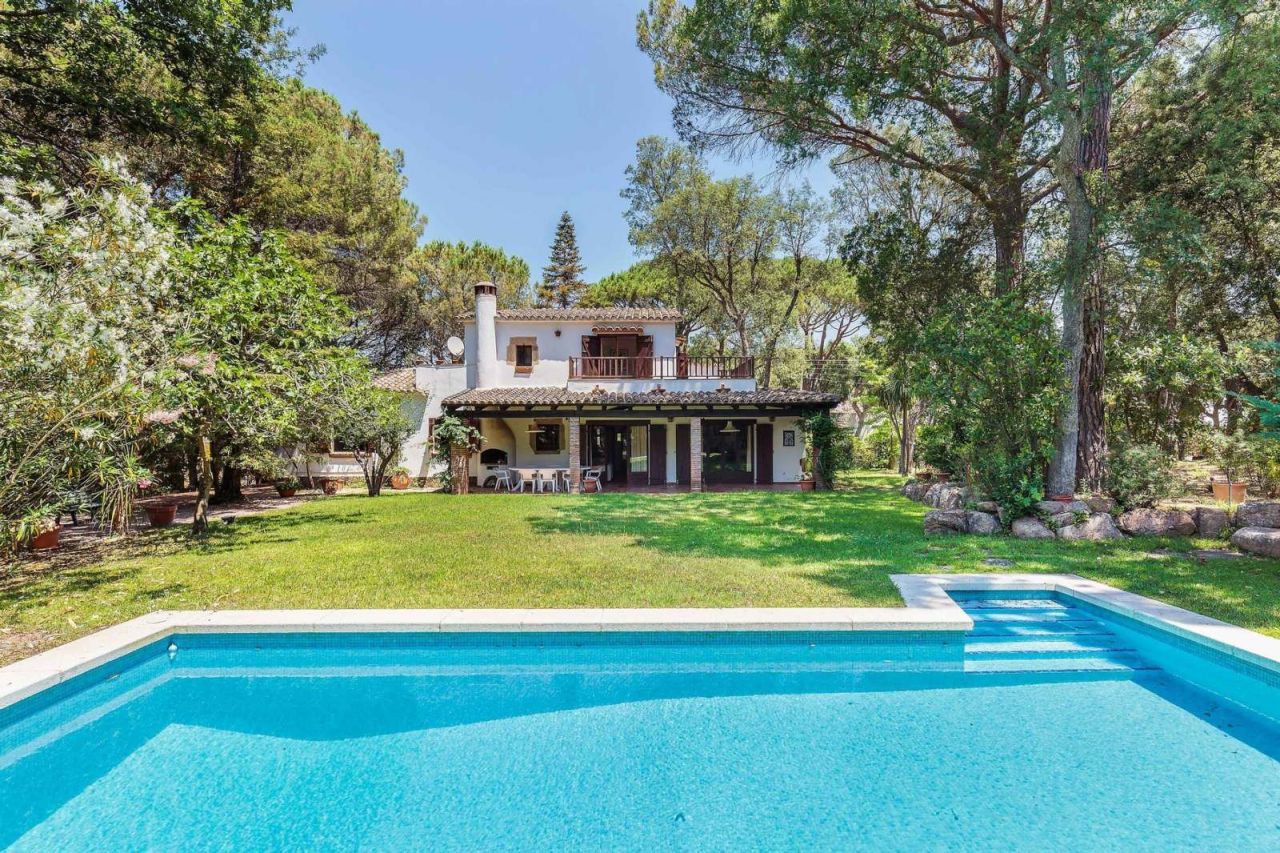 Haus in Costa Brava, Spanien, 406 m² - Foto 3