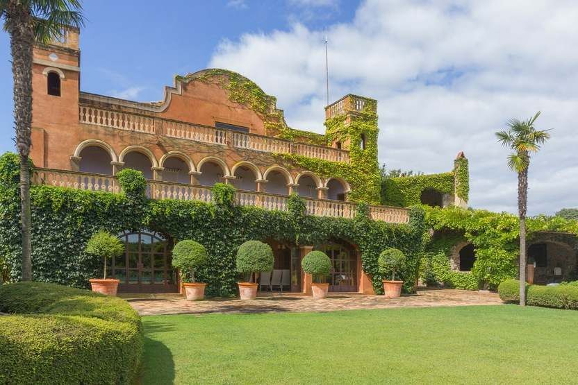 Haus in Costa Brava, Spanien, 1 200 m² - Foto 3