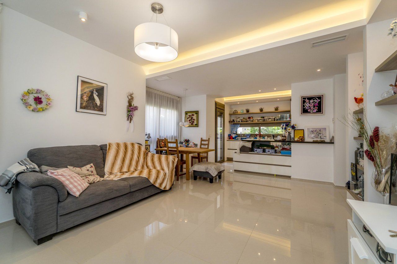 Casa adosada en la Costa Blanca, España, 123 m² - imagen 3