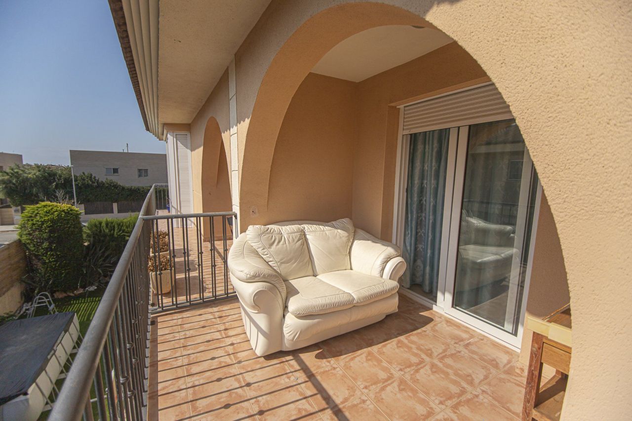 Townhouse on Costa Daurada, Spain, 240 m² - picture 3